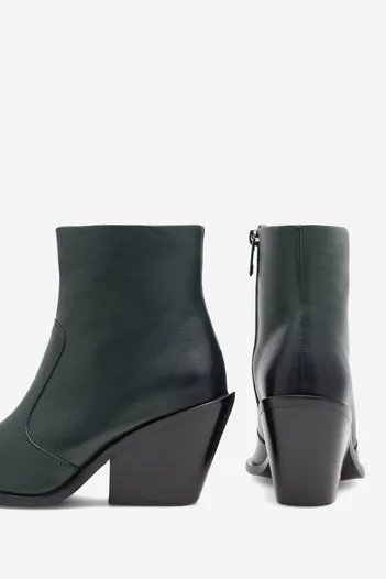 Green ankle boot